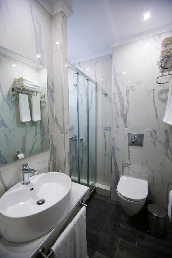 Stella Boutigue Rooms Néa Péramos Buitenkant foto