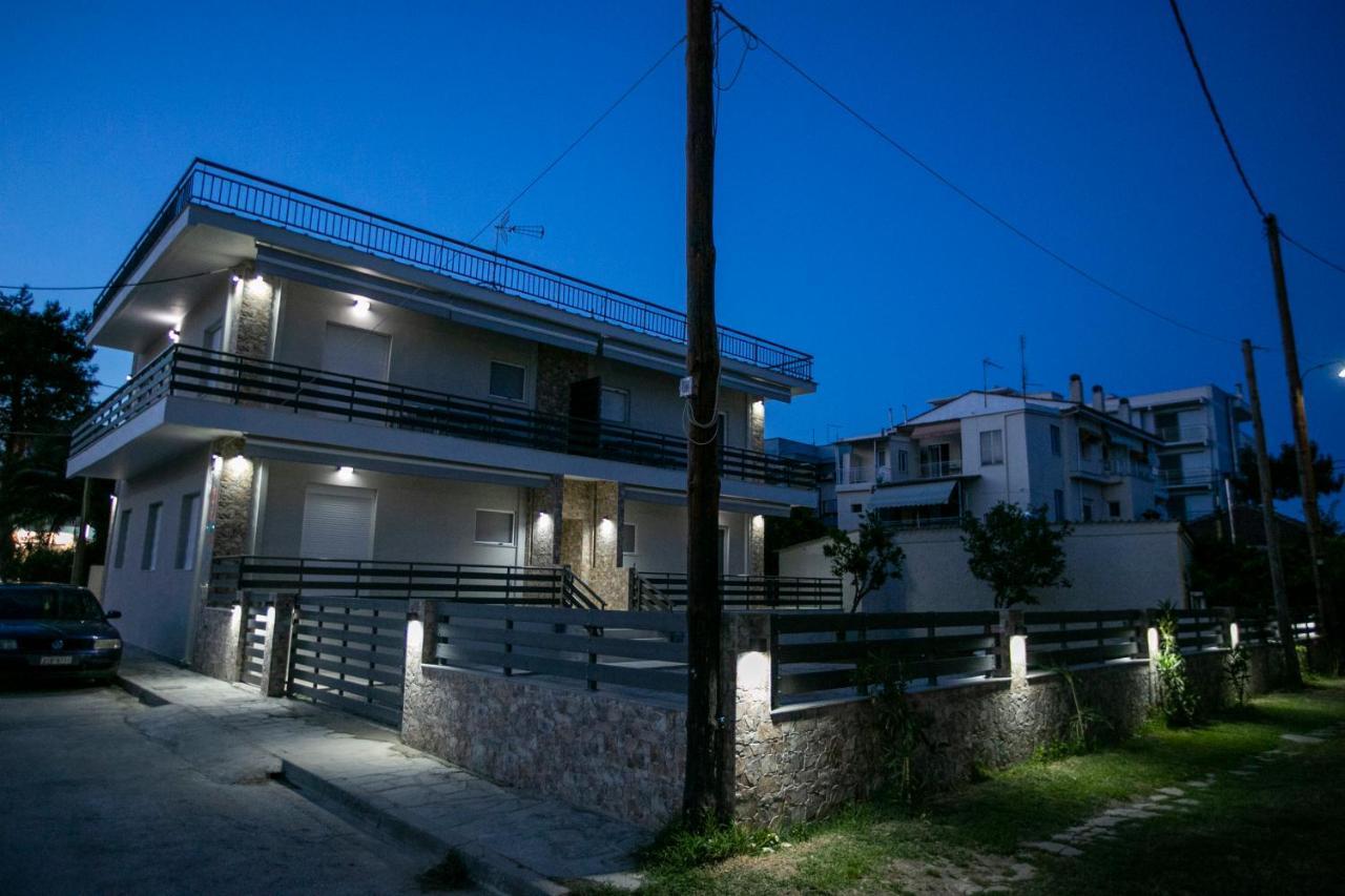 Stella Boutigue Rooms Néa Péramos Buitenkant foto