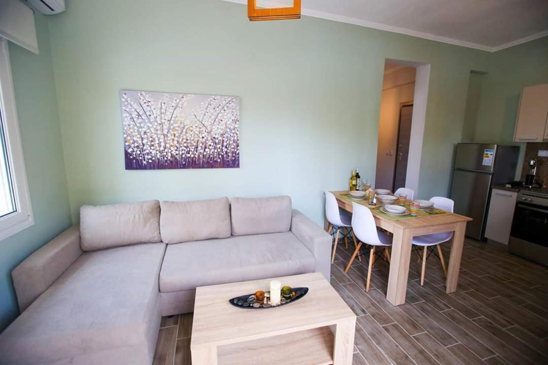 Stella Boutigue Rooms Néa Péramos Buitenkant foto